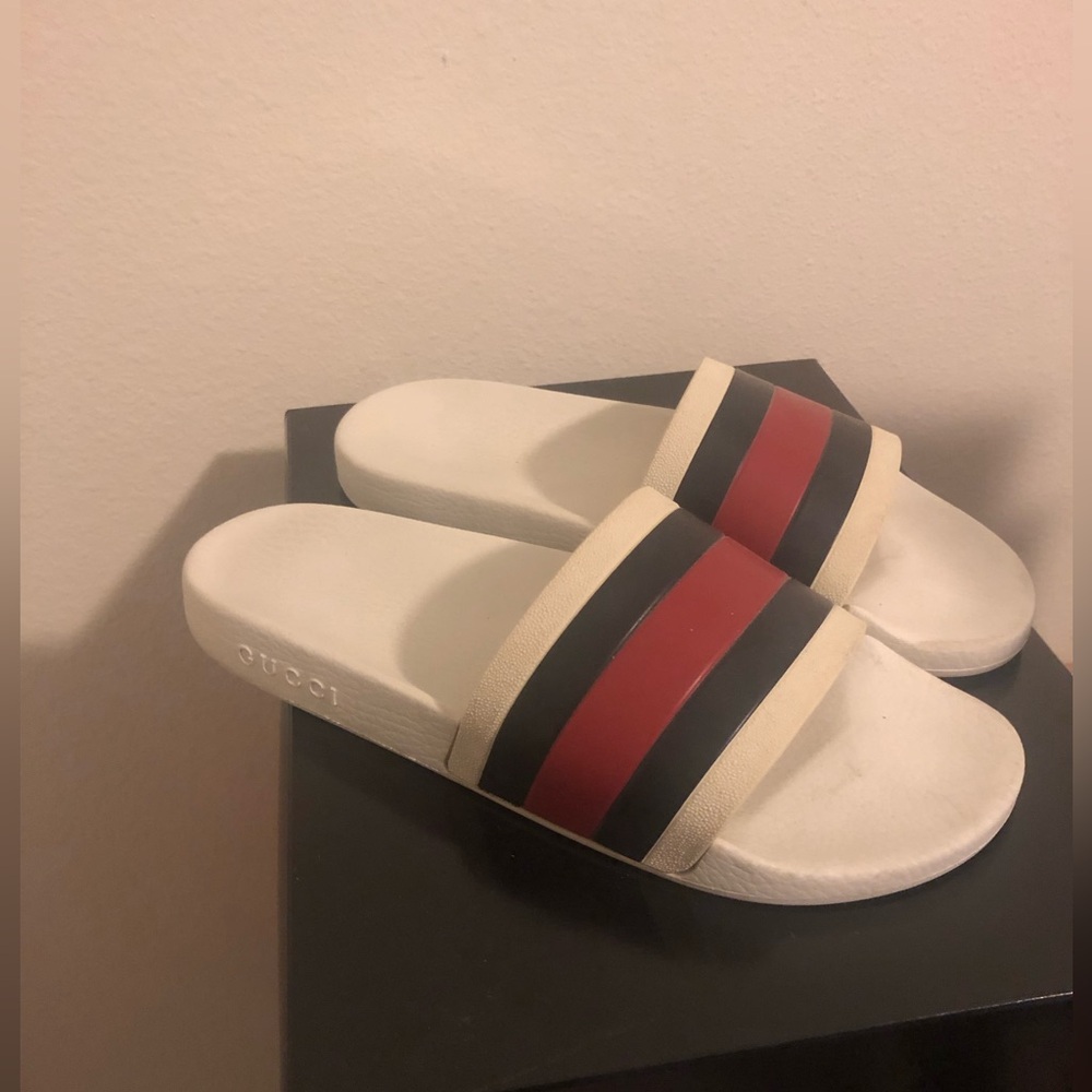 Gucci used slides white blue and red . Not in perfect condition